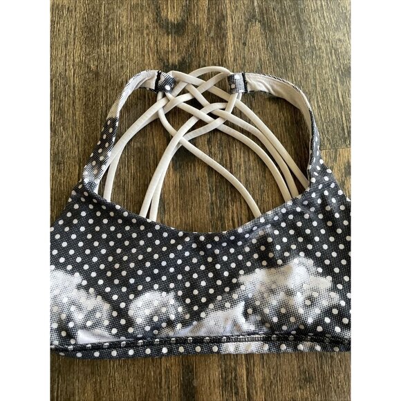 Lululemon Women's Black White Print Pattern Sports Bra Criss Cross Back Size 4 - Picture 3 of 7